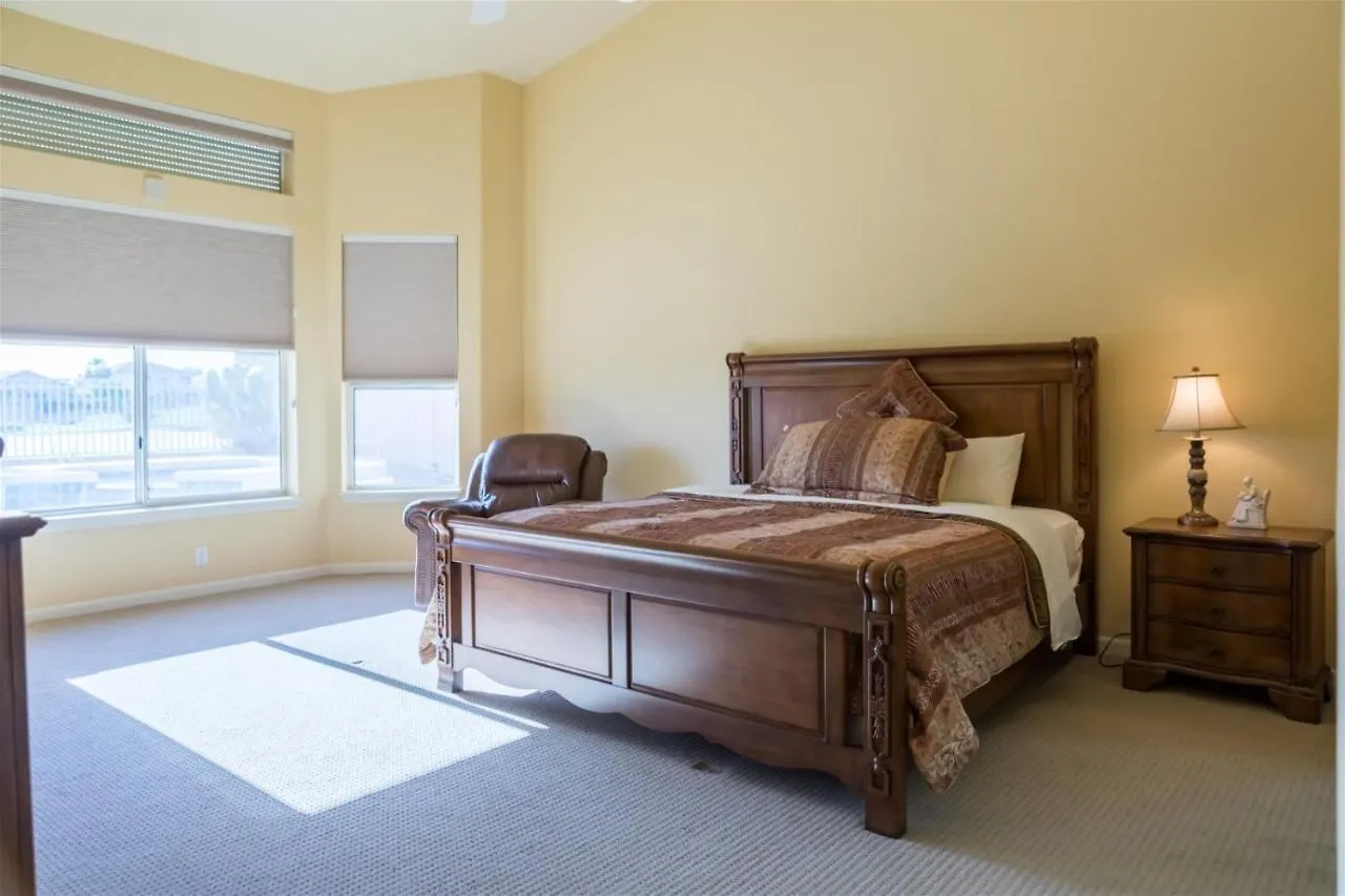 Holiday home Spacious Golf Course House With Pool Heater, Spa Goodyear